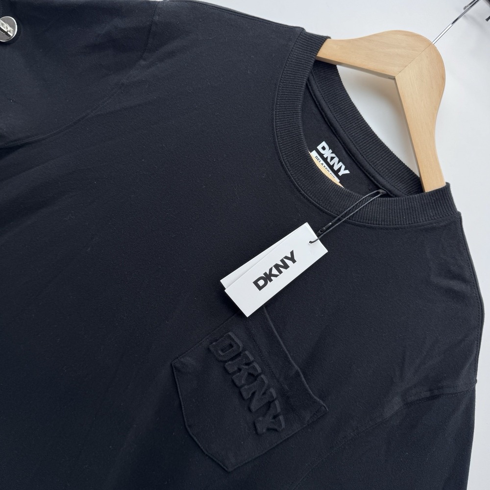 DKNY Men's Large Black Relaxed Fit Pocket T-Shirt Short Sleeve Crew Neck NWT